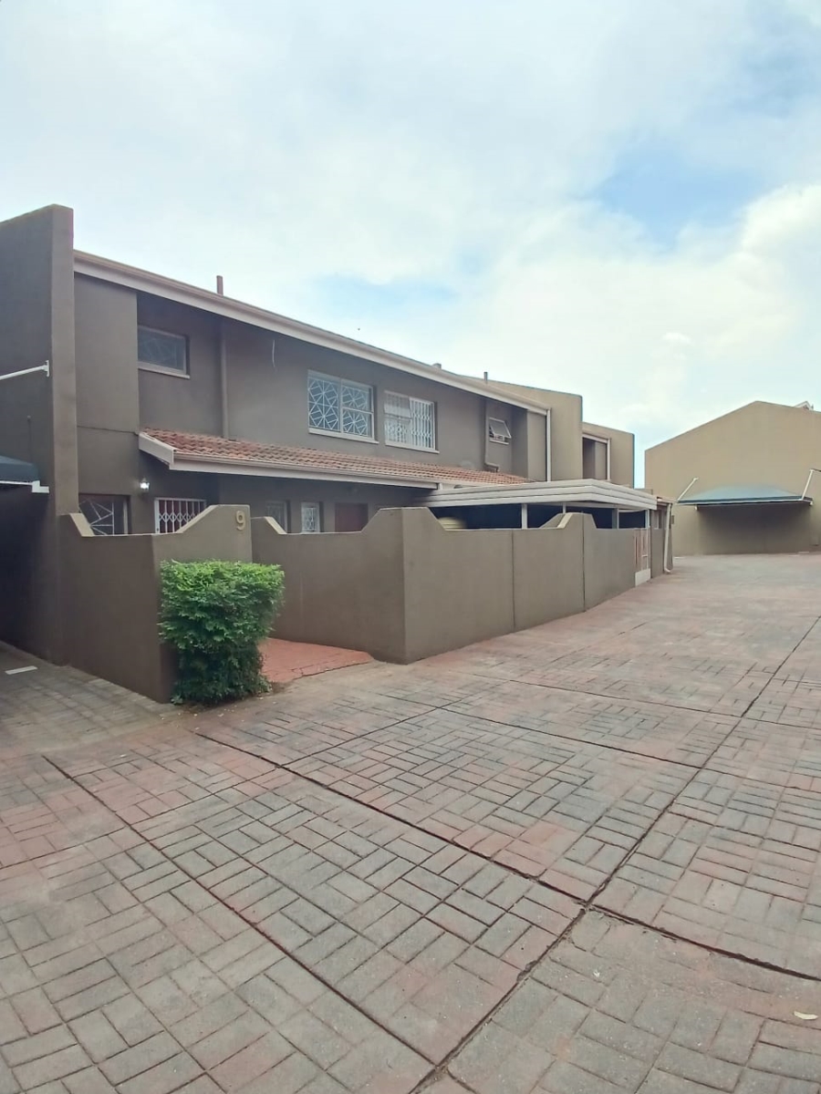 3 Bedroom Property for Sale in Sasolburg Free State